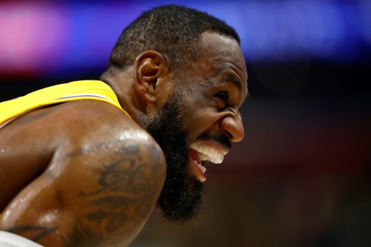 LeBron James conjured the biggest fourth quarter comeback of his career as the Los Angeles Lakers defeated the Los Angeles Clippers 116-112. ©AFP