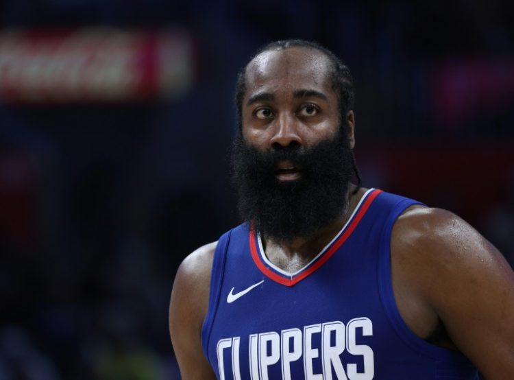 James Harden's Los Angeles Clippers lost to the Philadelphia 76ers in their first meeting since Harden forced a trade from the Sixers to LA last November. ©AFP