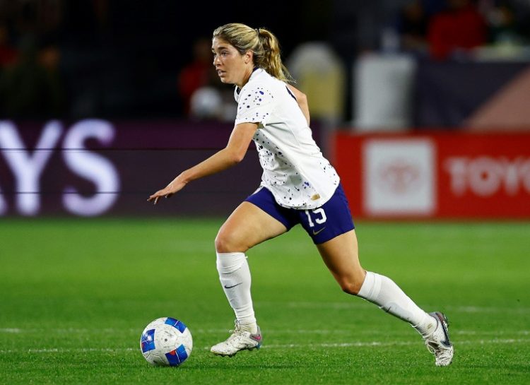 US women's national team midfielder Korbin Albert has sparked controversy on social media after reposting material critical of the LGBTQ community, a situation that sparked a social media response from retired US star and social justice champion Megan Rapinoe. ©AFP