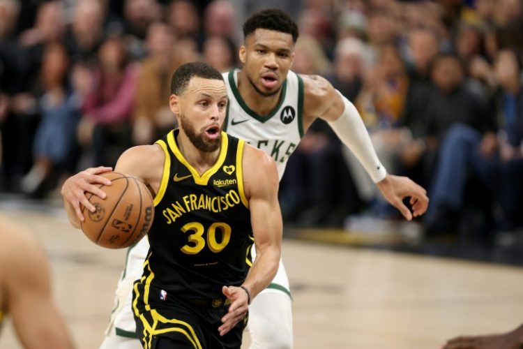 Stephen Curry led the Golden State to a bounce back victory over the Milwaukee Bucks at San Francisco's Chase Center. ©AFP