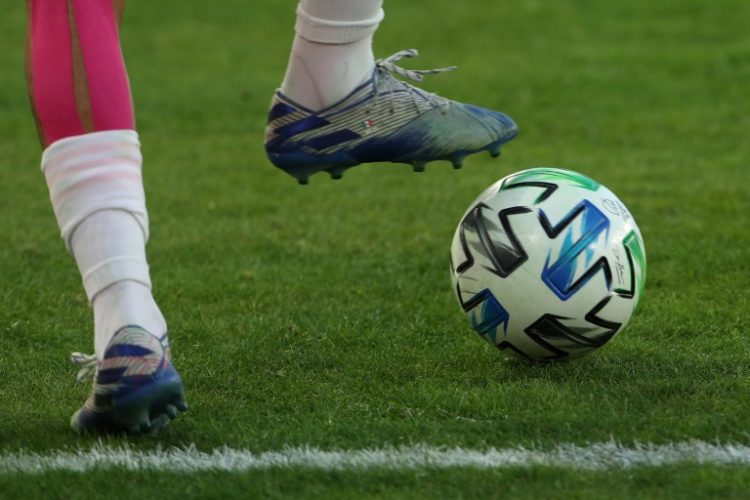 The referee who was originally scheduled to work Saturday's Inter Miami match at Orlando City MLS match was replaced after photos of him wearing a Miami jersey appeared online. ©AFP