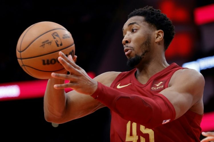 Donovan Mitchell of the Cleveland Cavaliers will miss at least a week of the NBA season after undergoing surgery to repair a broken nose. ©AFP