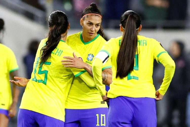 Bia Zaneratto #10 of Brazil and teammates celebrate defeating Argentina 5-1 at BMO Stadium in Los Angeles on Saturday.. ©AFP