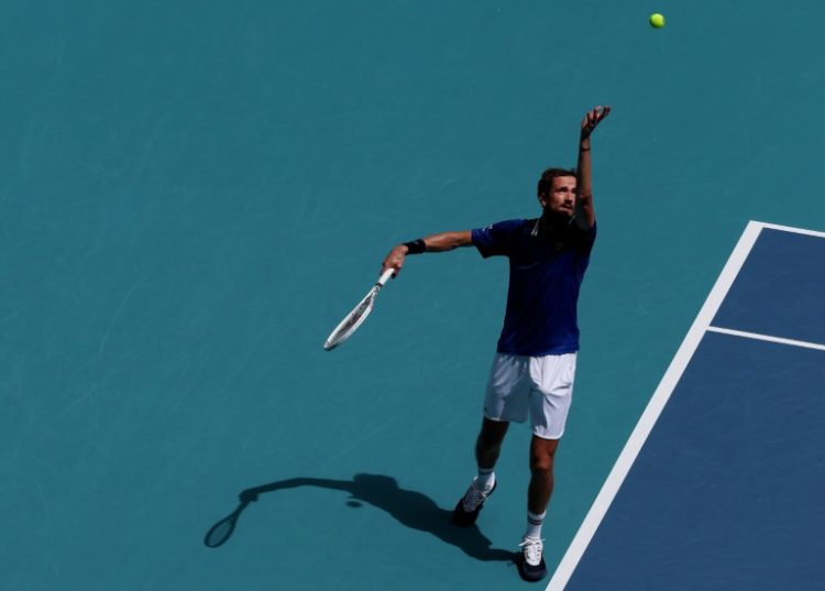 Daniil Medvedev prepares to serve against Germany's Dominik Koepfer during their match at the Miami Open. ©AFP
