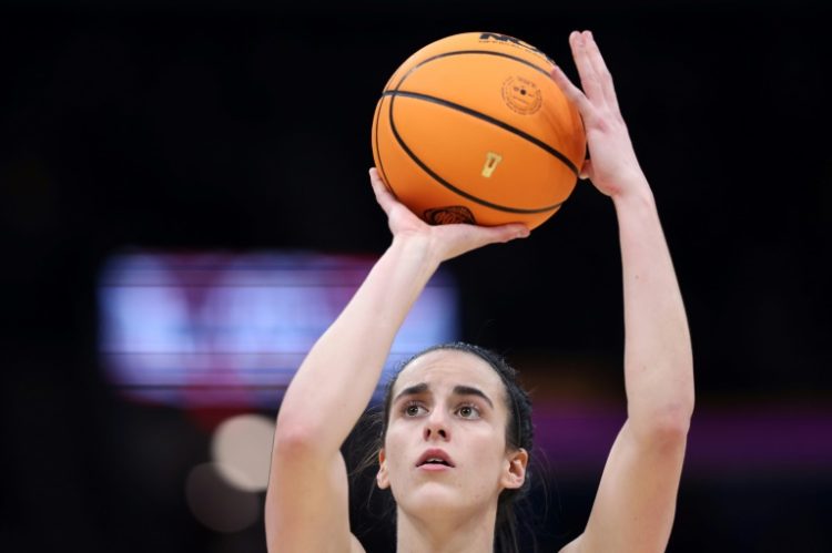 Basketball phenomenon Caitlin Clark aims to sign off from college basketball with a national title on Sunday. ©AFP