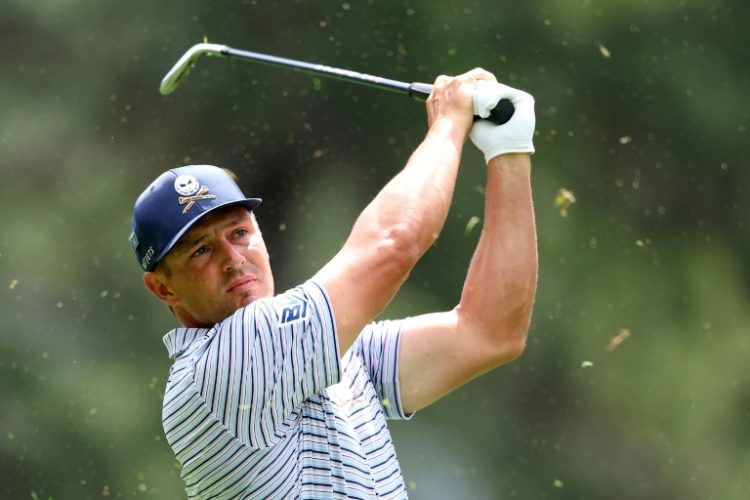 Bryson DeChambeau of the United States plays his shot from the fourth tee during the first round of the 2024 Masters on Thursday.. ©AFP