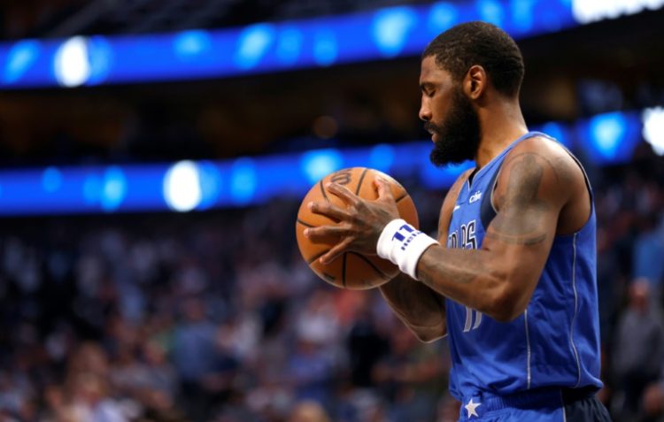 Kyrie Irving scored 26 points to lead the Dallas Mavericks to a 109-95 NBA victory over Atlanta. ©AFP
