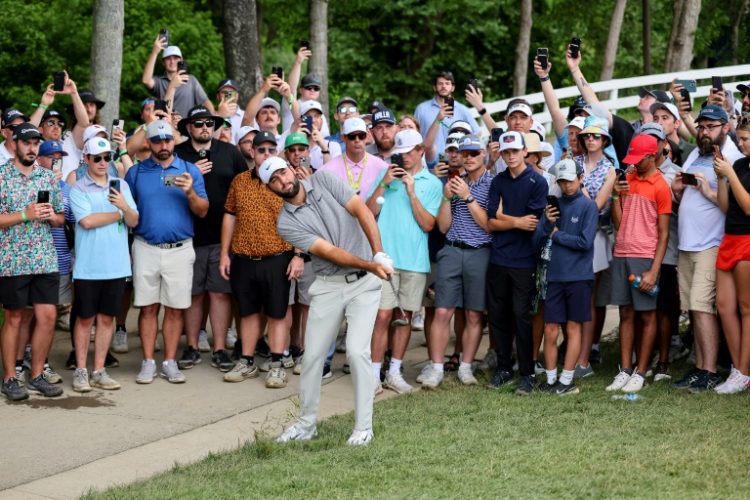 Top-ranked Scottie Scheffler struggled early in the third round of the PGA Championship a day after being arrested at the entrance to Valhalla Golf Club. ©AFP