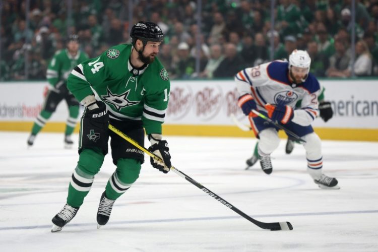 Jamie Benn scored the opening goal for the Dallas Stars in their 3-1 win against the Edmonton Oilers  in Game Two of the NHL Western Conference Final . ©AFP