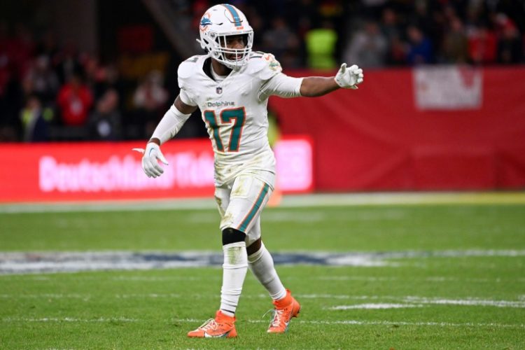 Miami Dolphins wide receiver Jaylen Waddle has reportedly agreed to terms on a three-year contract extension worth $84.75 million. ©AFP