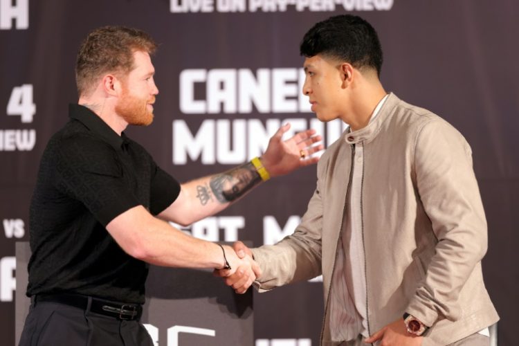 Saul "Canelo" Alvarez (left) puts his undisputed super middleweight crown on the line against Mexican compatriot Jaime Munguia in Las Vegas on Saturday. ©AFP