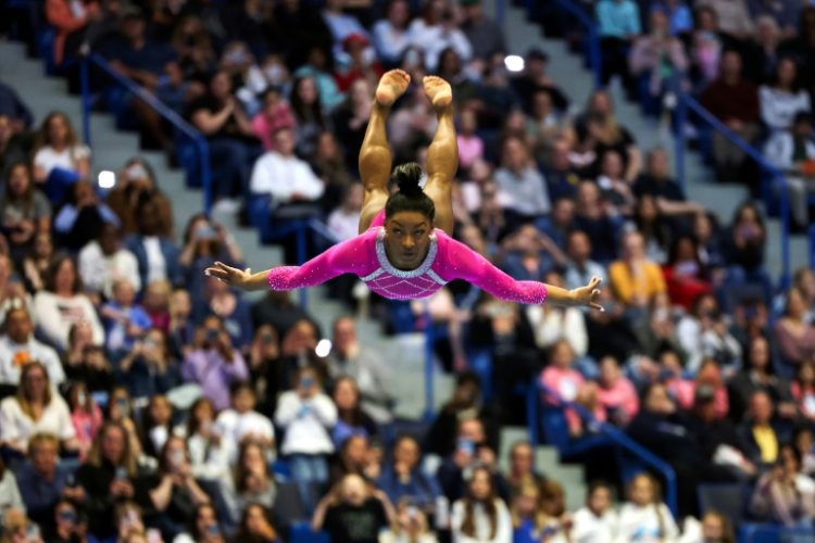 US gymnast Simone Biles competes in the floor exercise at the Core Hydration Classic in Connecticut. ©AFP