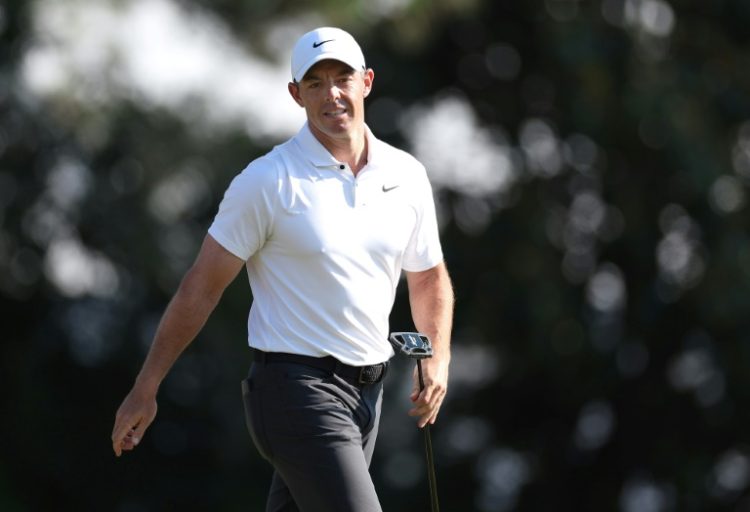 Rory McIlroy stumbled from a share of the lead with two bogeys early in the second round of the 124th US Open at Pinehurst. ©AFP