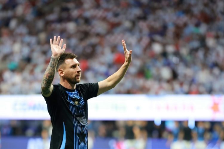 Argentina captain Lionel Messi salutes fans in Atlanta ahead of Thursday's Copa America opener against Canada. ©AFP