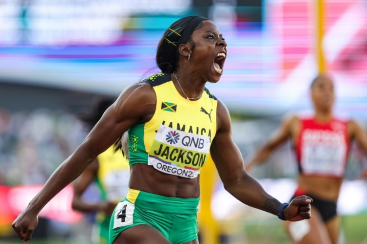 Shericka Jackson led all qualifiers from heats in the women's 200m at the Jamaican Olympic athletics trials. ©AFP