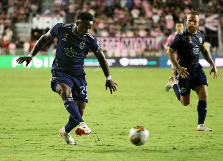 Sporting Kansas City striker Willy Agada, shown against reigning Leagues Cup champion Inter Miami, scored the deciding goal in the 76th minute to give Sporting a 2-1 Cup triumph over Chicago on Sunday. ©AFP