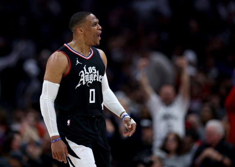 Russell Westbrook reacts to a Los Angeles Clippers three-pointer against the Dallas Mavericks during the 2024 NBA playoffs. ©AFP