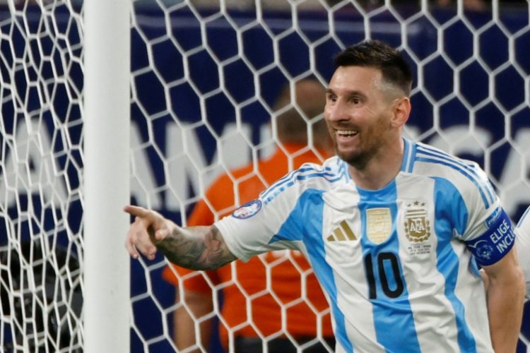 Lionel Messi scored as Argentina beat Canada 2-0 to reach the Copa America final.. ©AFP