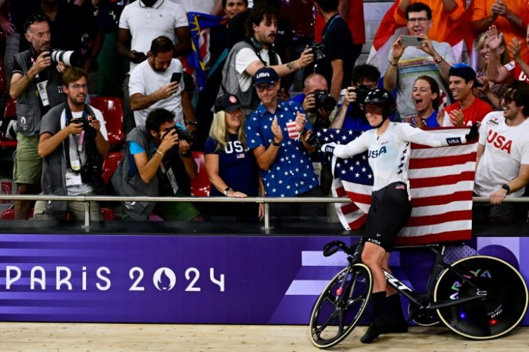 American Jennifer Valente defended her Olympic women's omnium title. ©AFP