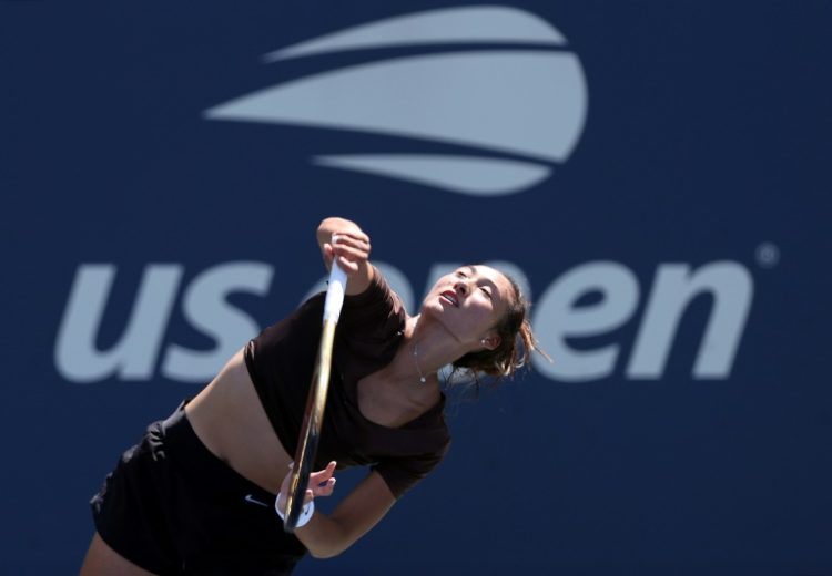 Olympic gold medallist Zheng Qinwen of China practices ahead of the US Open tennis championships. ©AFP