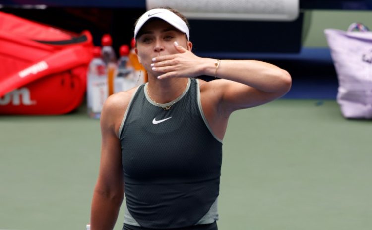 Spain's Paula Badosa celebrates her narrow US Open victory over Elena-Gabriela Ruse. ©AFP