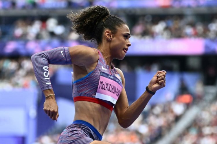 The USA's Sydney Mclaughlin-Levrone  cruises into the semi-finals of the women's 400m hurdles . ©AFP