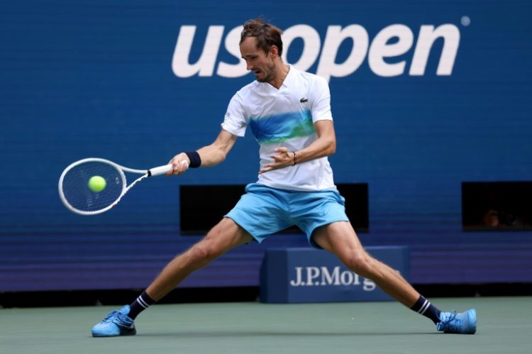 Fifth quarter-final: Daniil Medvedev  returns a shot against Nuno Borges . ©AFP