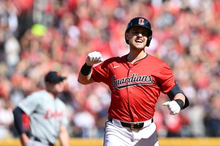 Cleveland's Lane Thomas rounds the bases after hitting a three-run home run in the first inning of the Guardians' MLB playoff opener against the Detroit Tigers. ©AFP