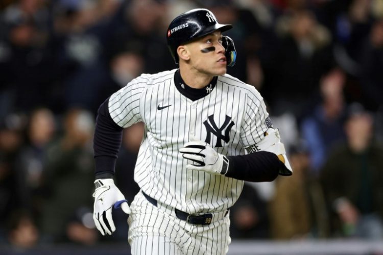 New York's Aaron Judge smashed a two-run homer to help the Yankees defeat Cleveland in the Major League Baseball playoffs. ©AFP