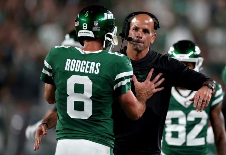 New York Jets quarterback Aaron Rodgers has rejected suggetions he was behind Monday's sacking of the team's head coach Robert Saleh.. ©AFP