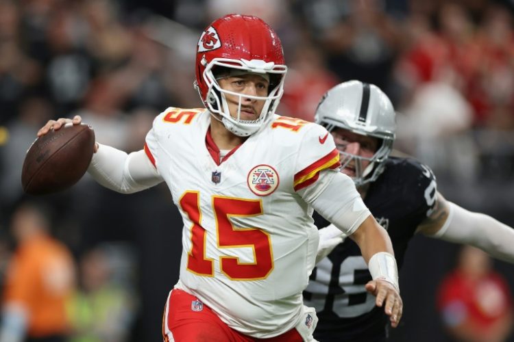 Patrick Mahomes has led the Chiefs to an unbeaten 7-0 start this season despite a wave of injuries. ©AFP