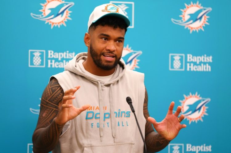 Miami Dolphins quarterback Tua Tagovailoa will return to practice with the NFL team on Wednesday after missing four games due to a concussion. ©AFP