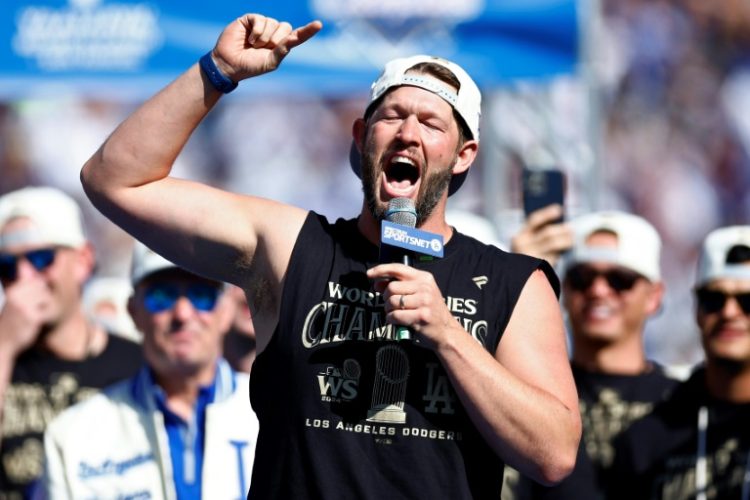 Veteran Dodgers pitcher Clayton Kershaw speaks during the World Series Celebration at Dodger Stadium. ©AFP