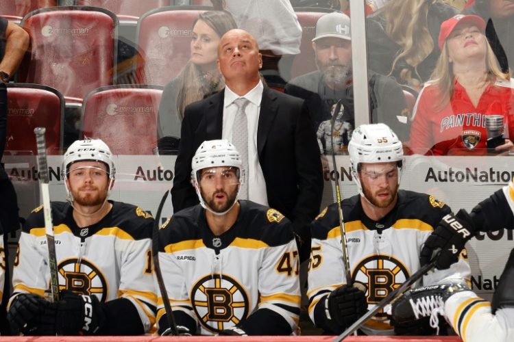 Jim Montgomery, fired five days ago as coach of the NHL Boston Bruins, was signed to a five-year coaching deal by the St. Louis Blues. ©AFP