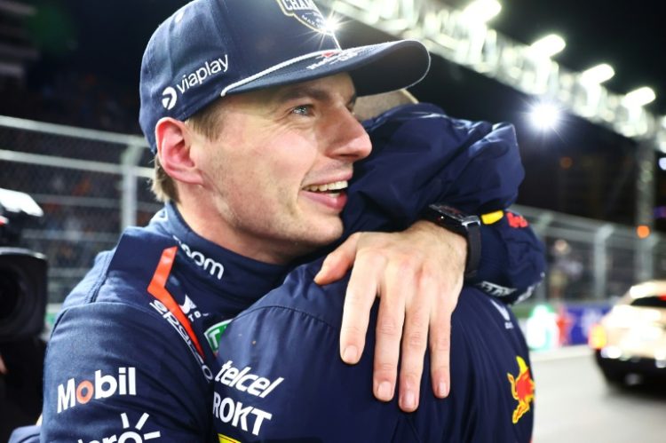 Viva Las Vegas: Max Verstappen celebrates with race engineer Gianpiero Lambiase after securing the 2024 world title. ©AFP