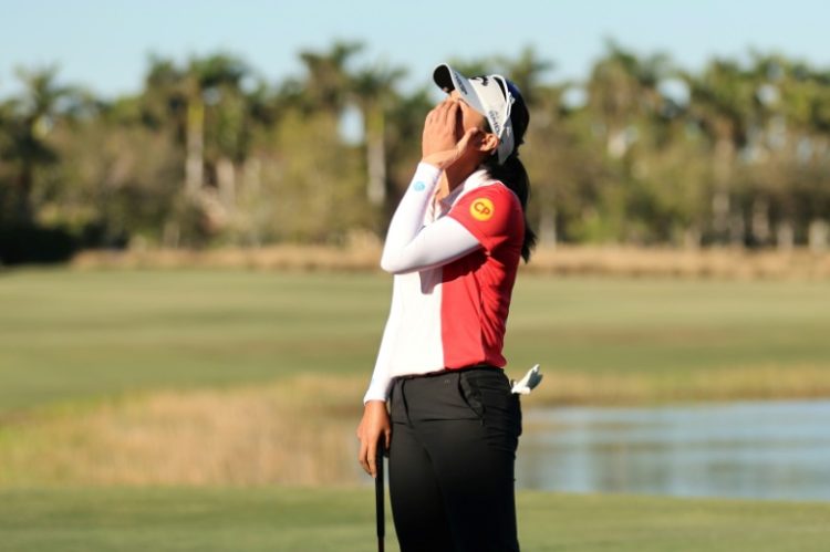 Jeeno Thitikul of Thailand reacts after making a putt for birdie on the 18th green to win the LPGA Tour Championship. ©AFP