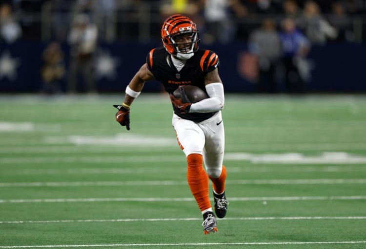 Ja'Marr Chase of the Cincinnati Bengals scores a 40-yard game winning touchdown against the Dallas Cowboys . ©AFP